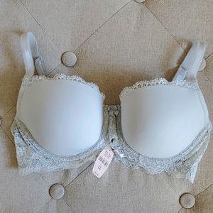Victoria Secret laced under wired bra